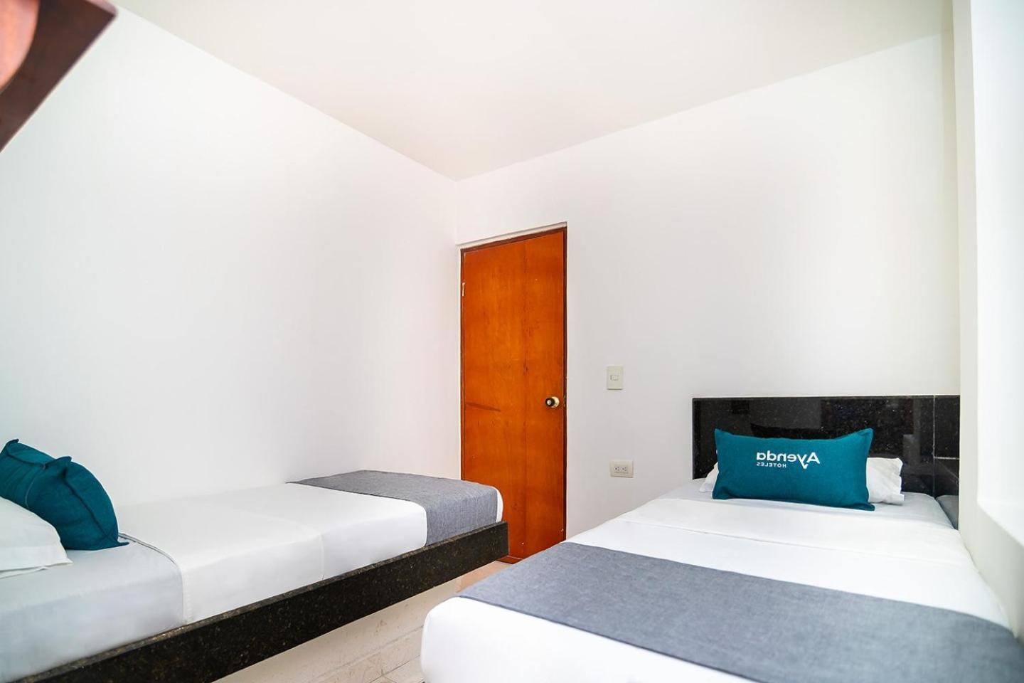 Hotel Esperanza Ac Картахена Экстерьер фото